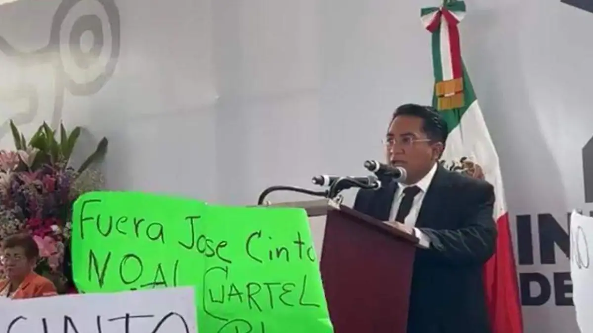 un grupo de pobladores de Juan Crisóstomo Bonilla arruinó el evento que el presidente municipal